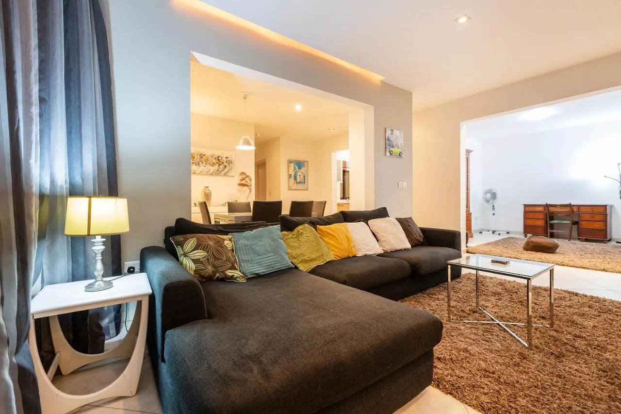 Apartament Spacious 3Br Apt In Prime Location Of St Julians By 360 Estates St. Julian's